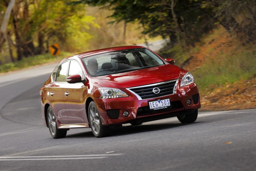  Nissan Pulsar SSS Sedan 2015 года  (фото 8 из 30)